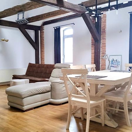 Apartamenty Stara Winiarnia Валч Екстер'єр фото