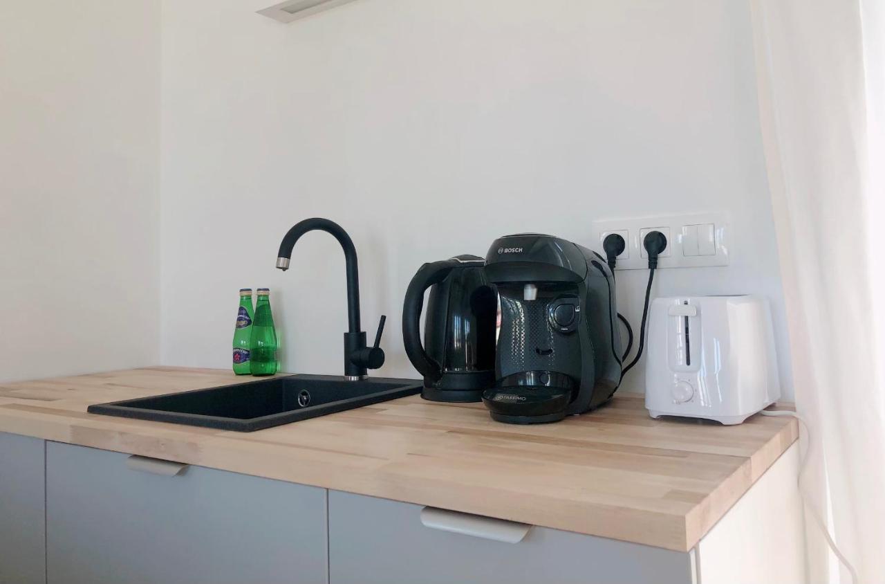 Apartamenty Stara Winiarnia Валч Екстер'єр фото