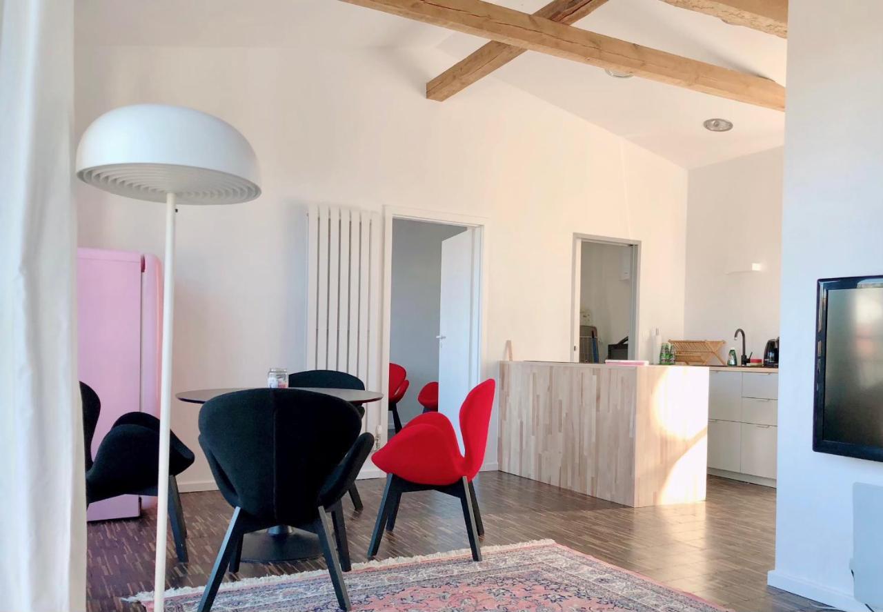 Apartamenty Stara Winiarnia Валч Екстер'єр фото