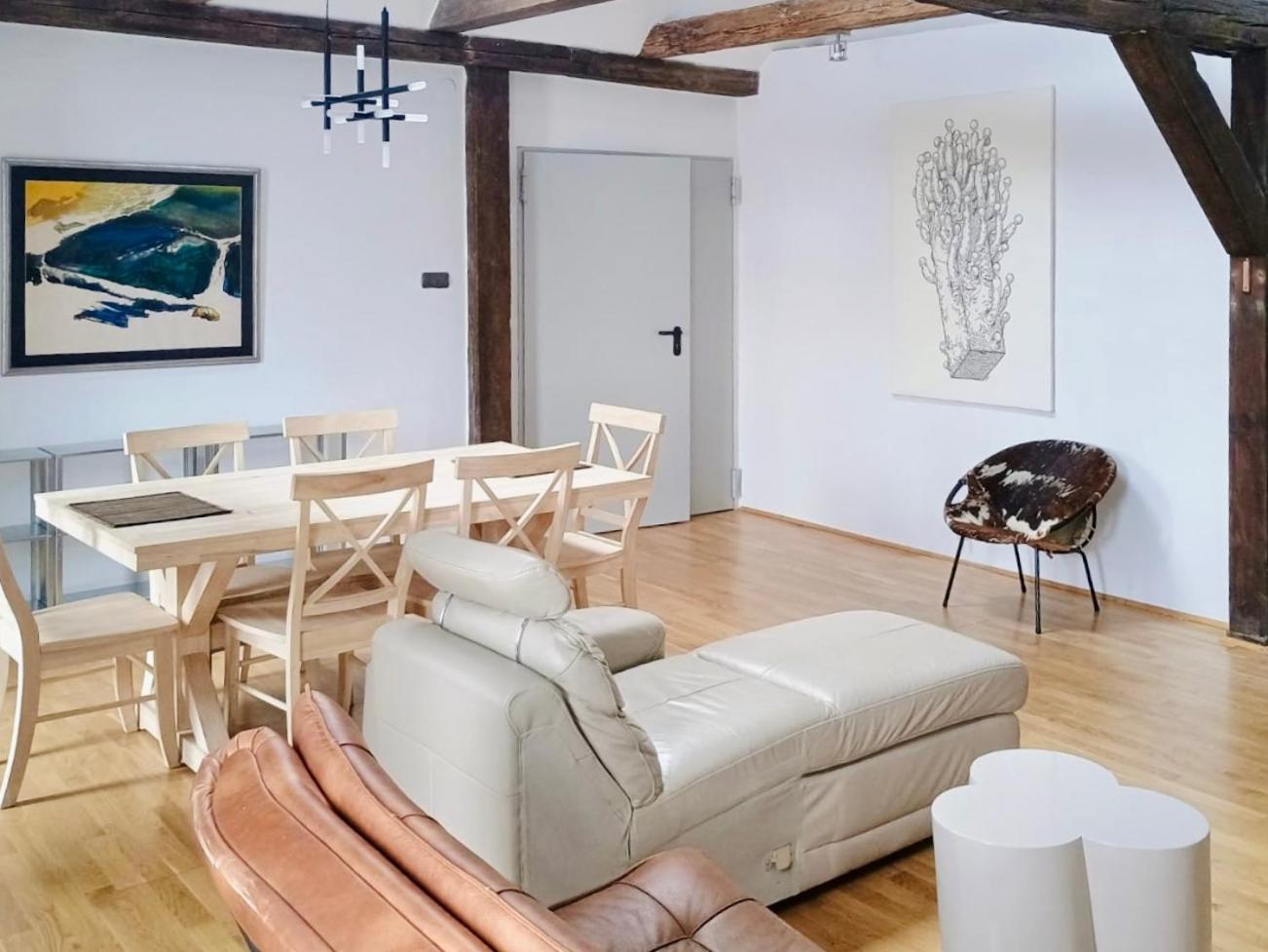 Apartamenty Stara Winiarnia Валч Екстер'єр фото